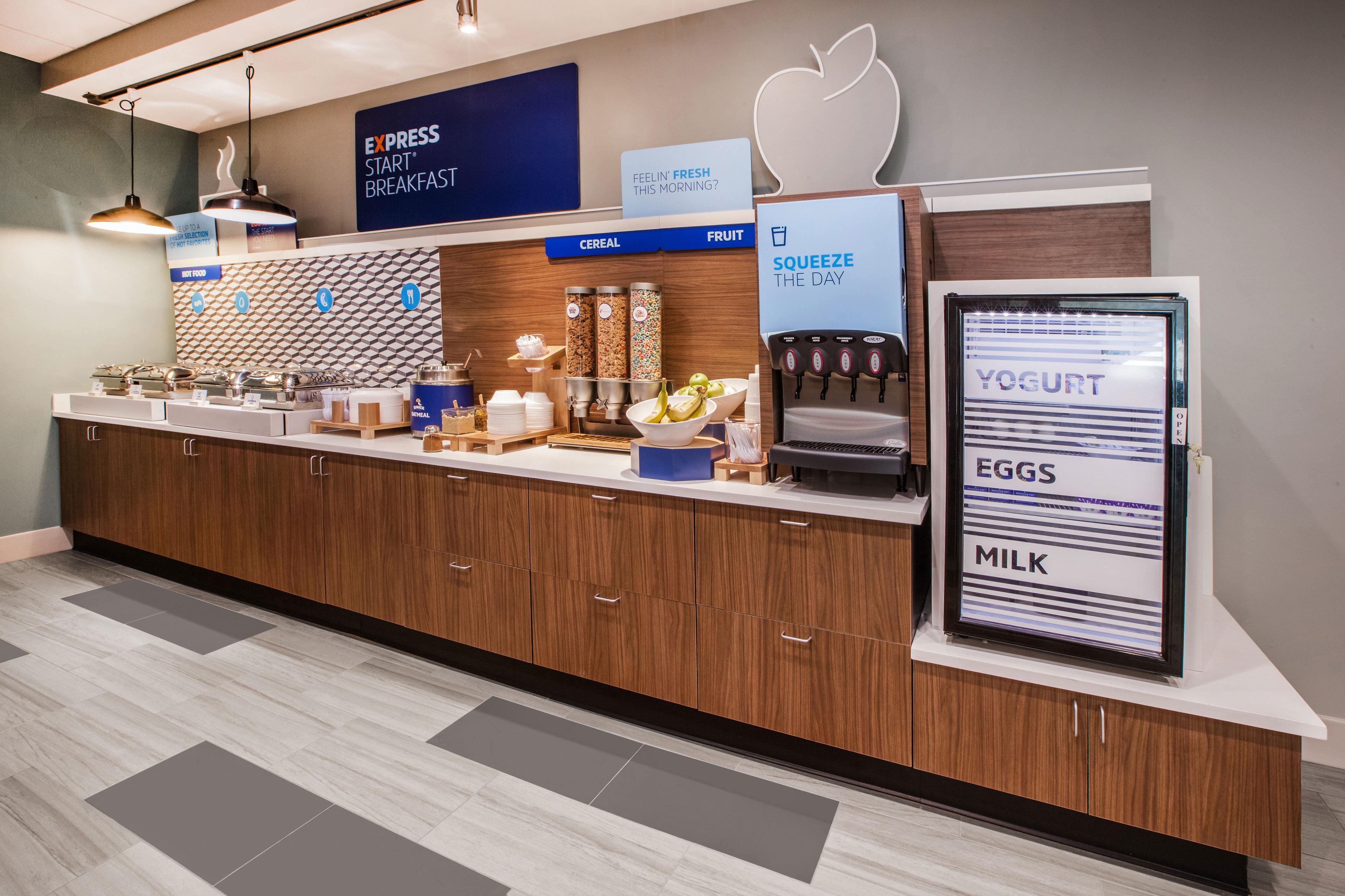 Holiday Inn Express Hotel & Suites Miami - Hialeah By Ihg Eksteriør billede